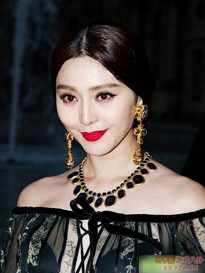 ����쭱�Ѫ��͸��װŮ���Ը�PK