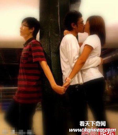 ץ�ķ����Ů�ǵ��ڴ����ȵ����˳���(��ͼ)