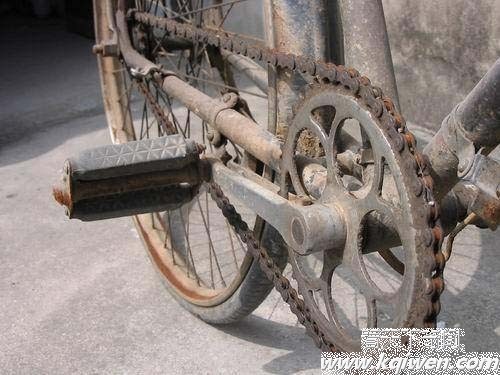 ��������ɬ���ؼ۳��۰���һ��